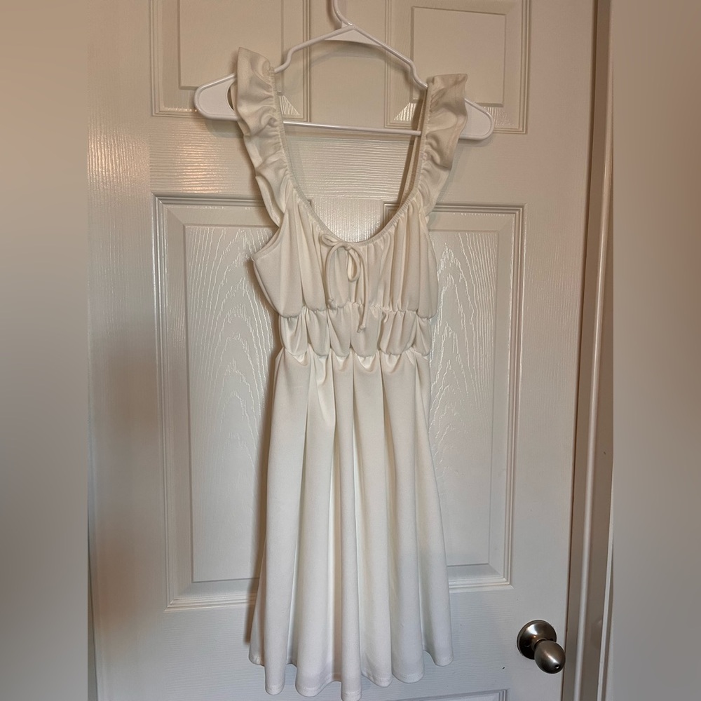 Altar’d State white dress size M